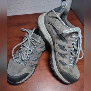 Columbia Crestwood women's hiking shoes - 7.5